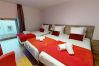 Ferienwohnung in Colmar - haussmann duplex 5br 3bth city center 225m2 Ferienwohnung in Colmar - haussmann duplex 5br 3bth city center 225m2