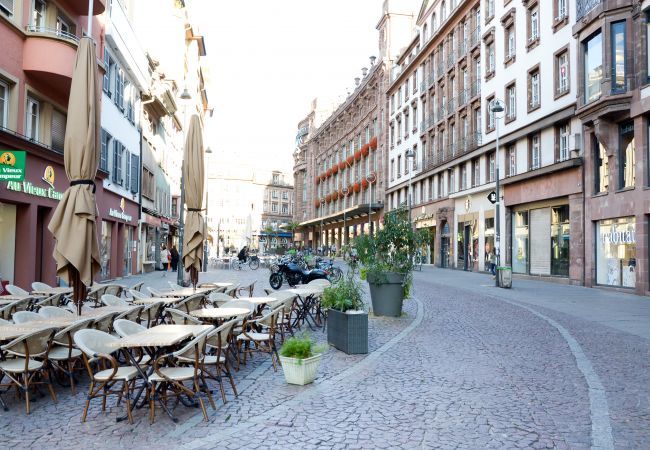 Ferienwohnung in Strasbourg - Bail Mobilité - MONTANA 3 chambres centre ville