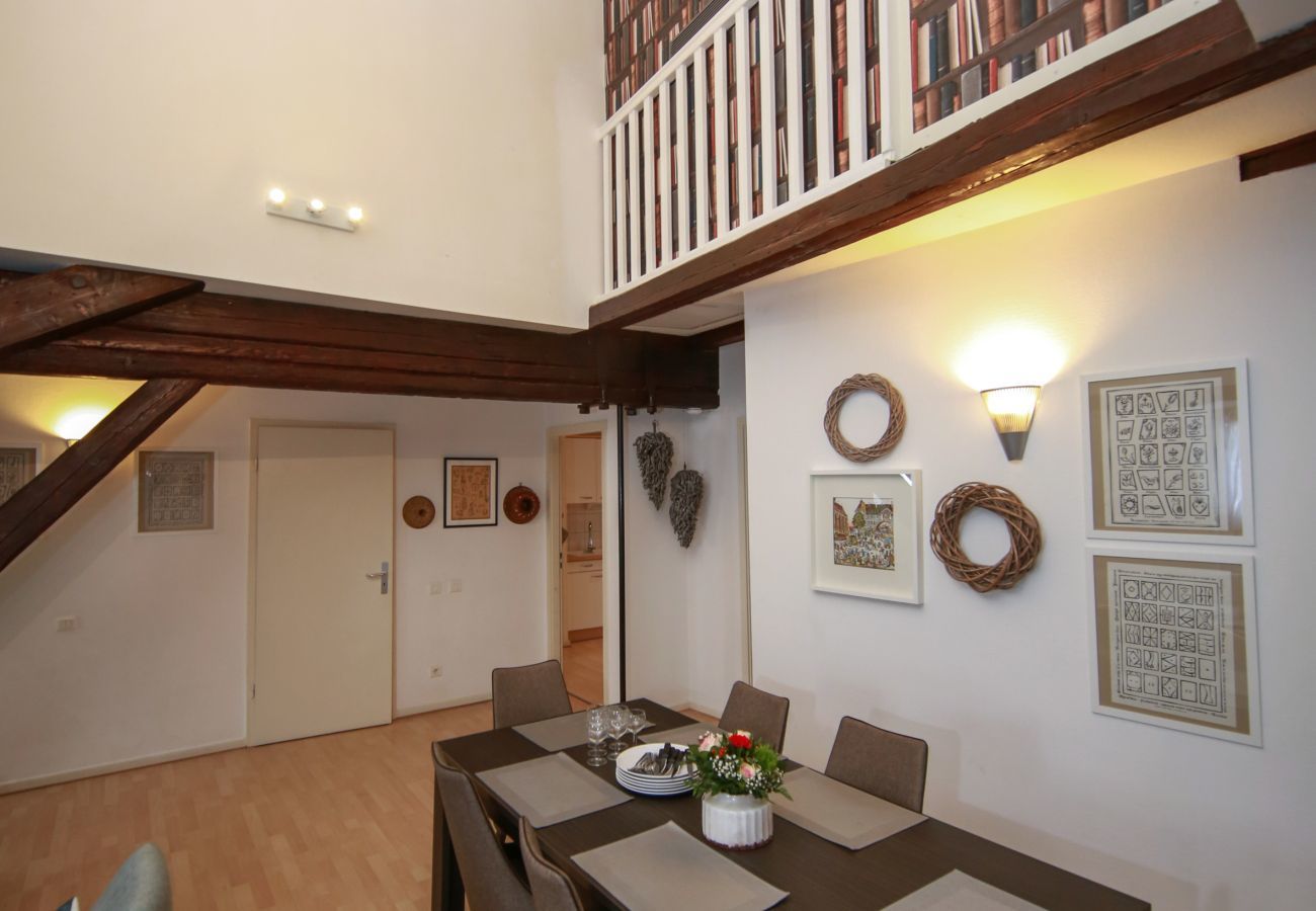 Ferienwohnung in Colmar - baumgartner 117m2 city center ac 3br 2bth