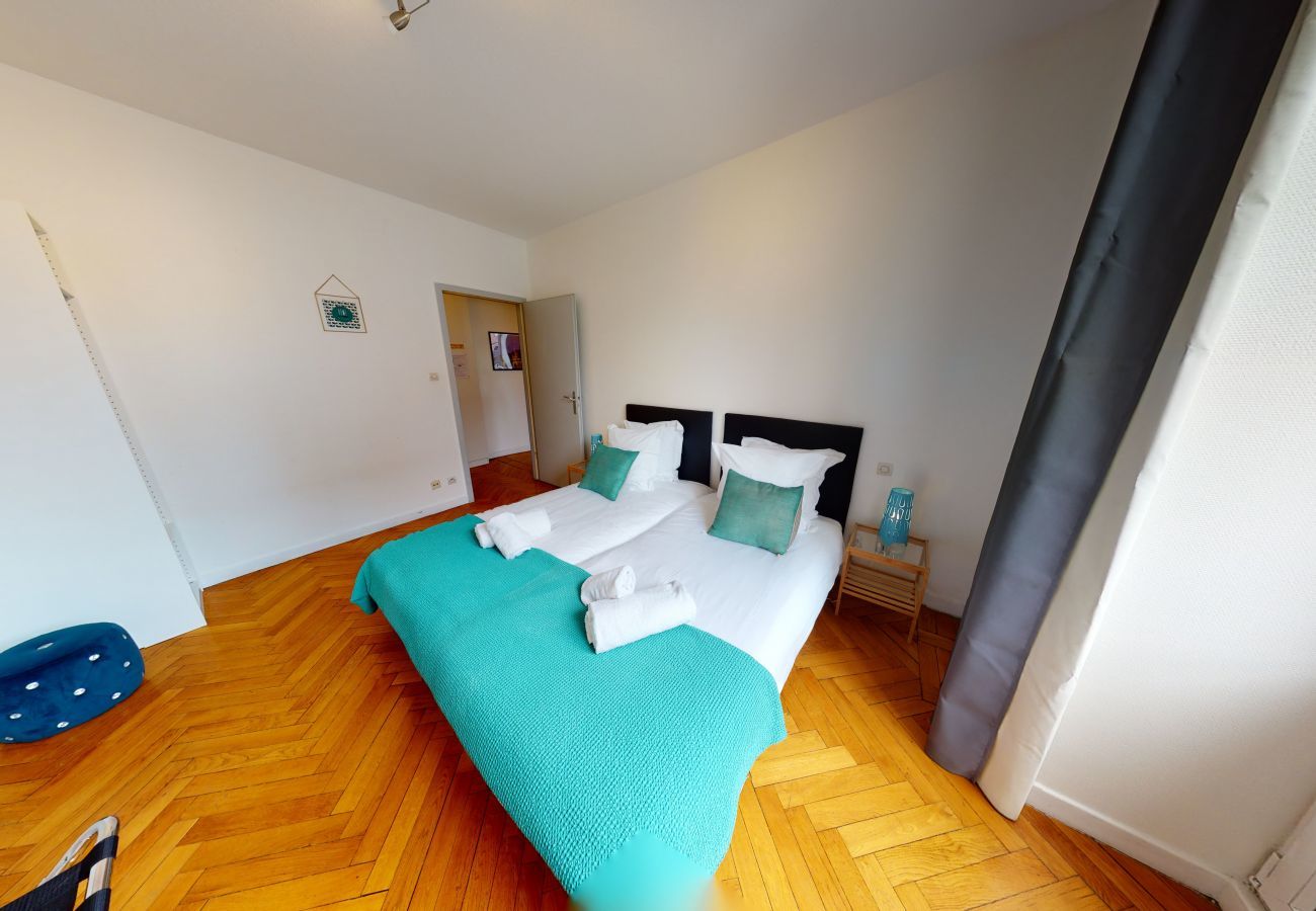 Ferienwohnung in Strasbourg - netter 70m2 city center    2br