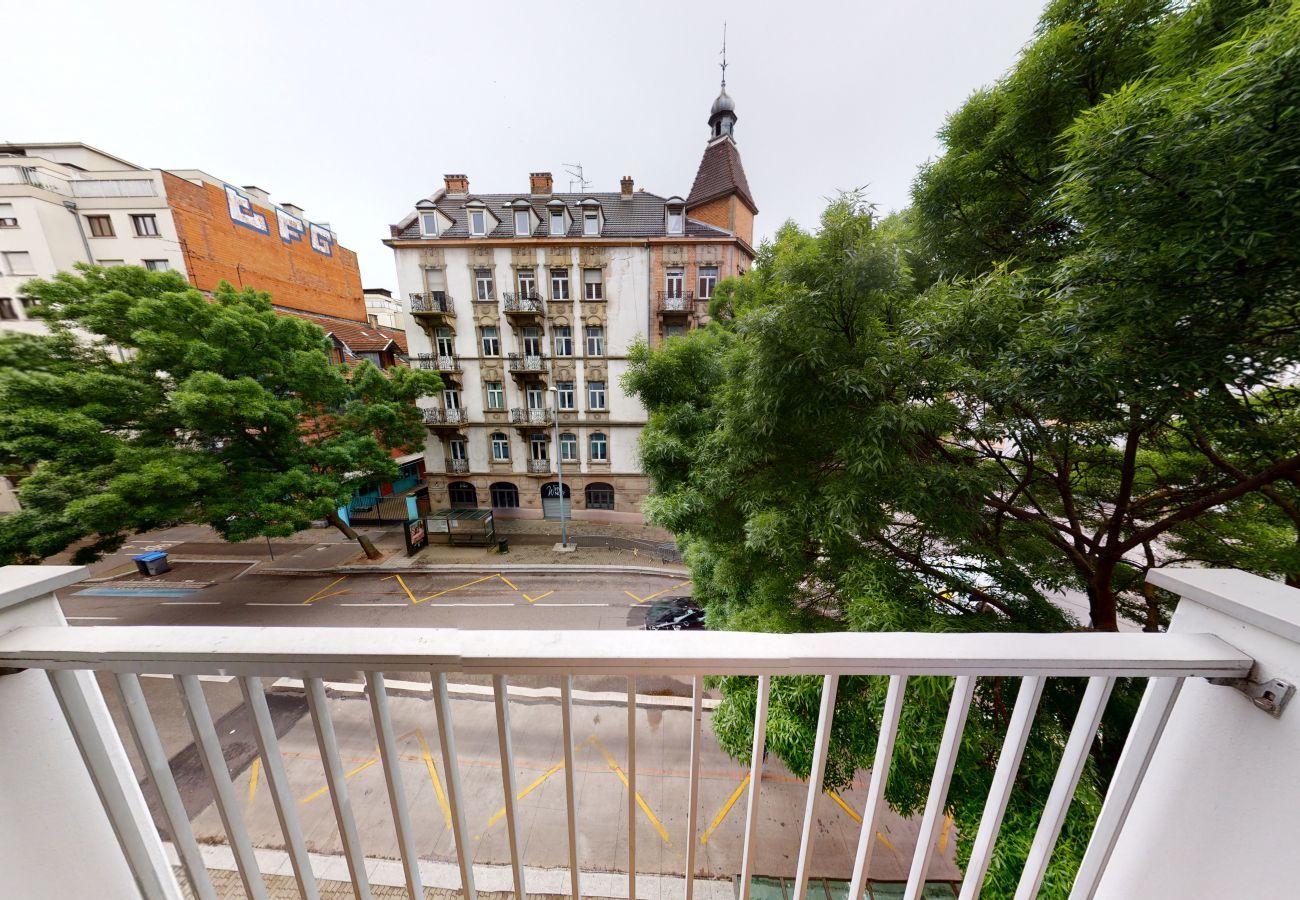 Ferienwohnung in Strasbourg - petite france 63m2 with 1 free parking   2br