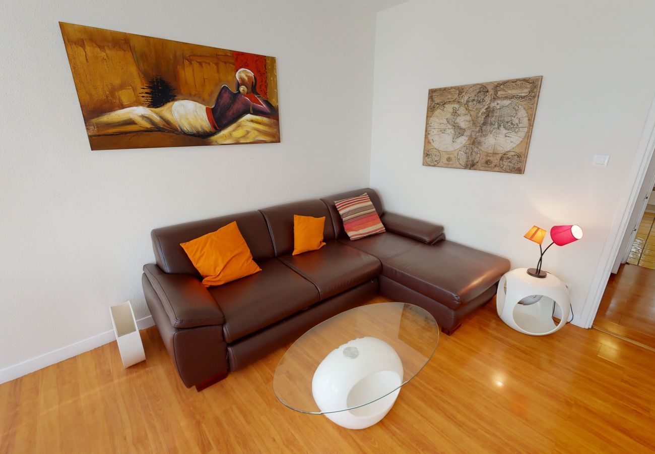 Ferienwohnung in Strasbourg - kleber les halles 64m2 city center    2br