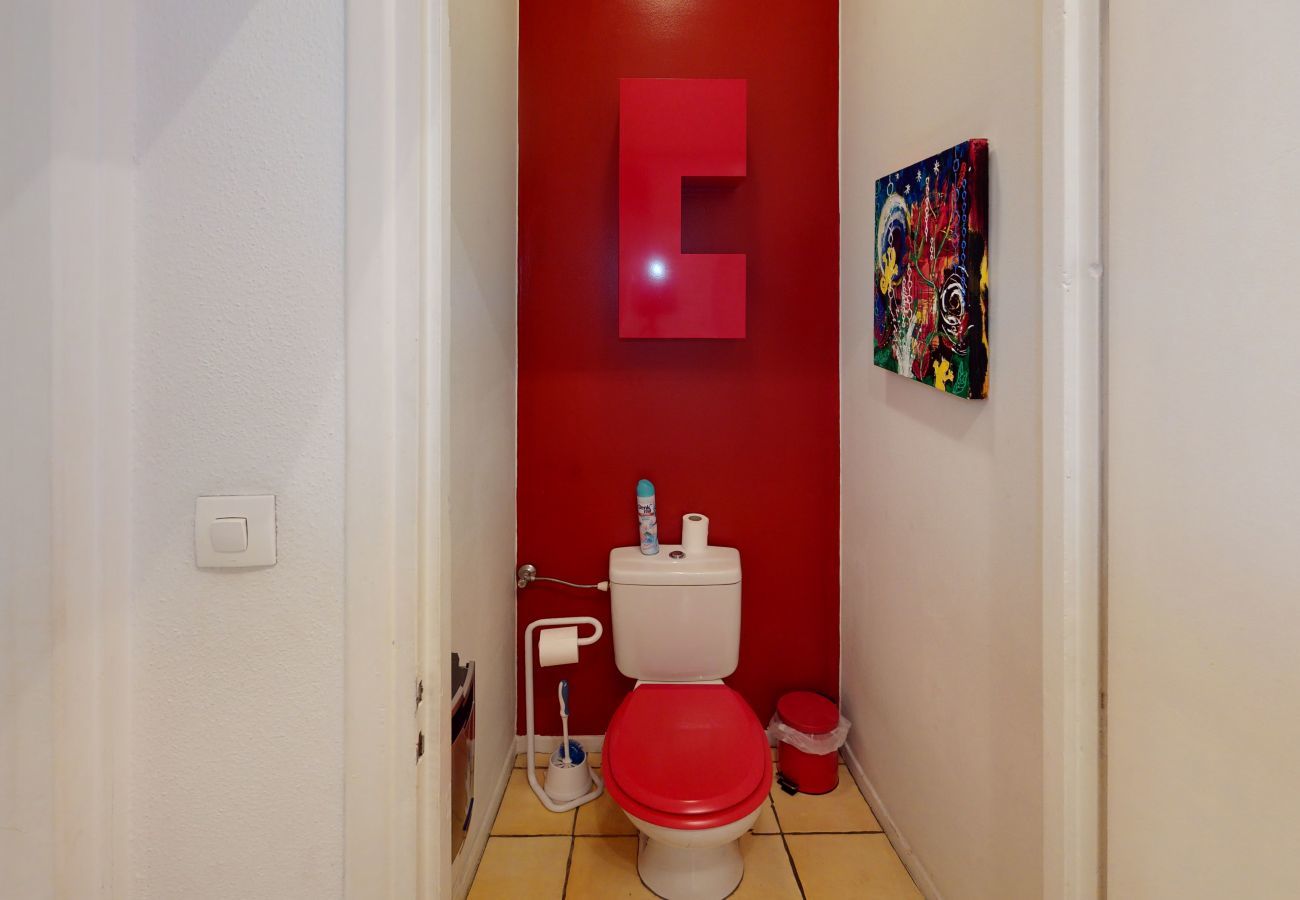 Ferienwohnung in Strasbourg - kleber les halles 64m2 city center    2br