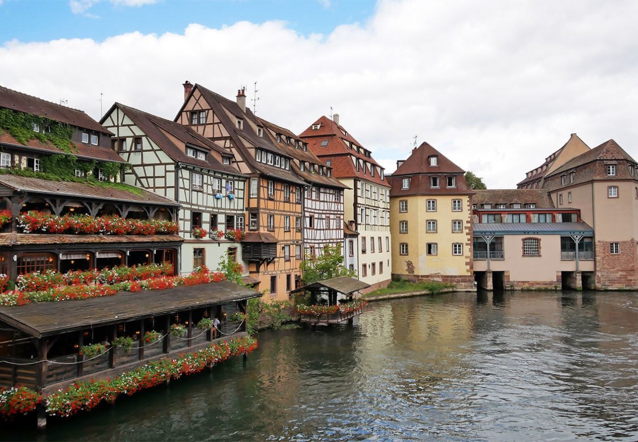 Ferienwohnung in Strasbourg - opera cathedrale city center up to 3