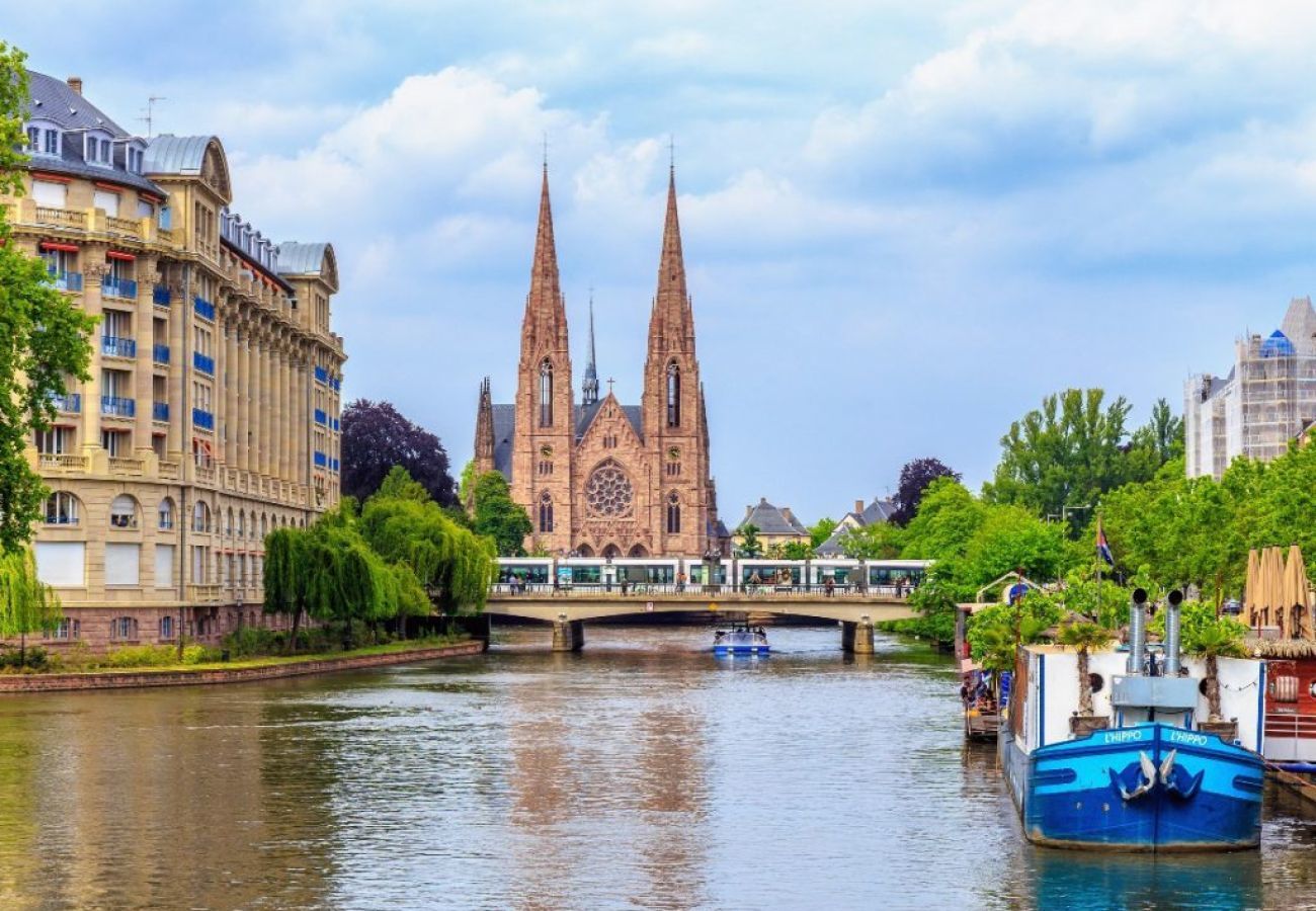 Ferienwohnung in Strasbourg - petit tonnelet cathedrale city center  up to 3