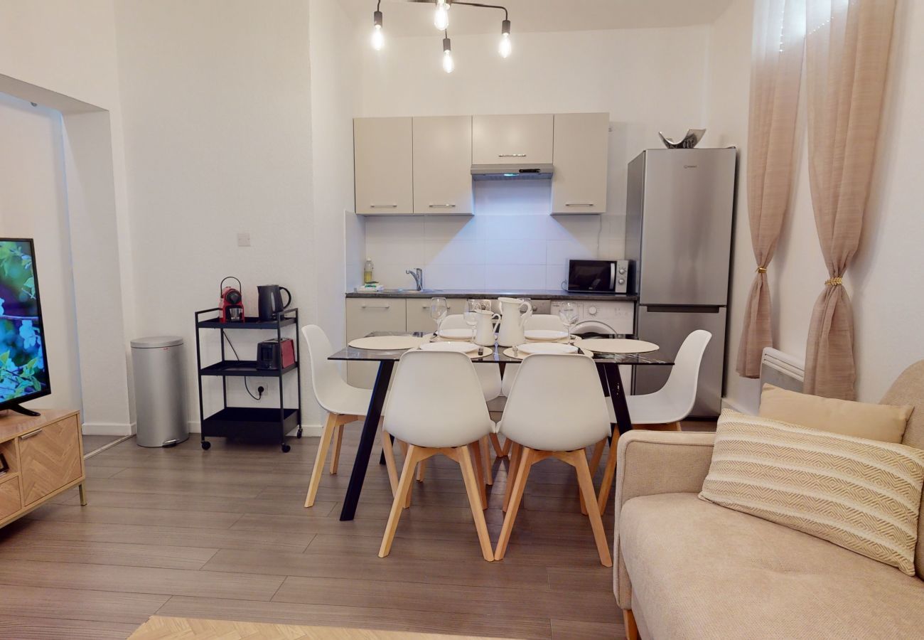 Ferienwohnung in Strasbourg - beau bourg quartier halles    2br