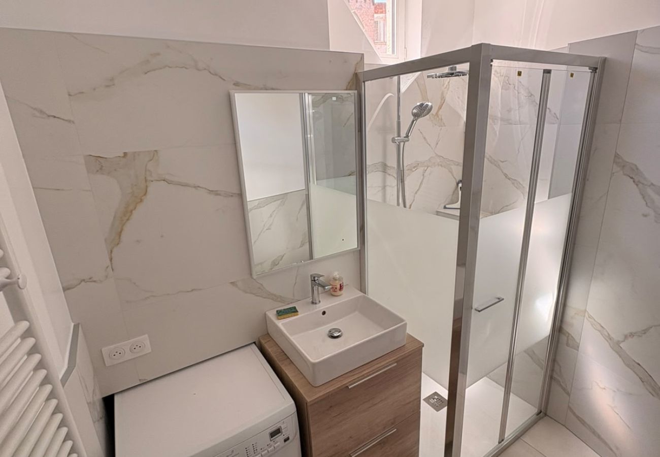 Ferienwohnung in Strasbourg - le 23 appartement 65m2   up to 6