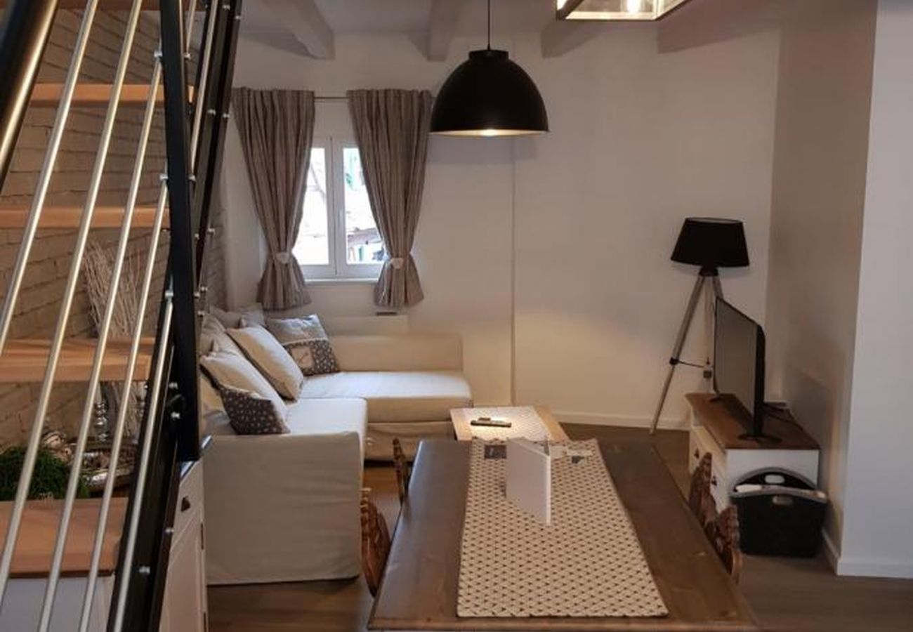 Ferienwohnung in Strasbourg - le nid de l ill magnifique duplex cosy petite fran