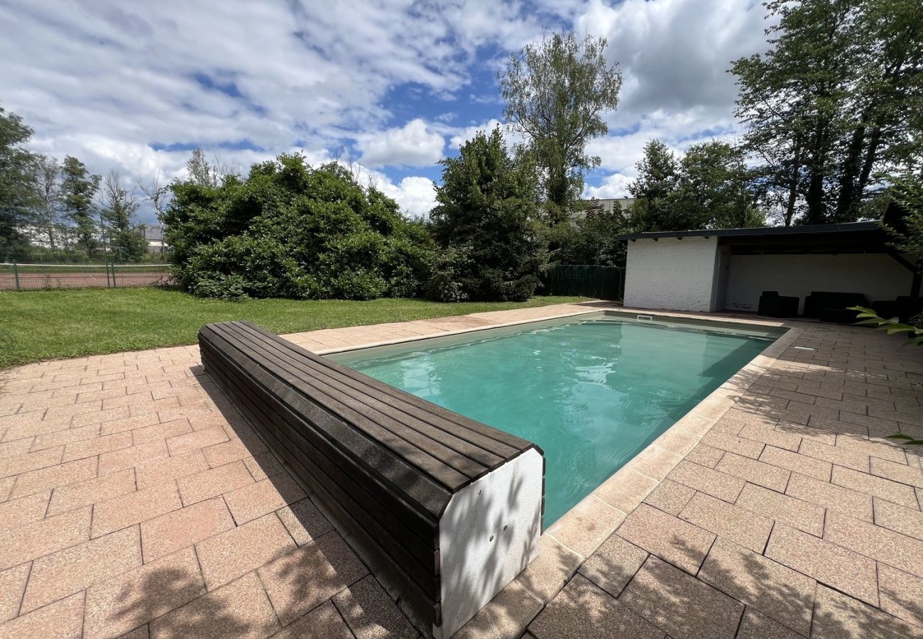 Ferienhaus in La Walck - Villa familiale - Piscine, Tennis & Parc privé