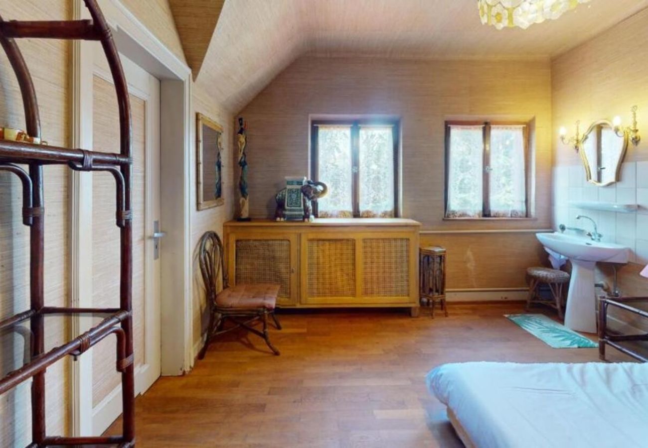 Ferienhaus in La Walck - Villa familiale - Piscine, Tennis & Parc privé