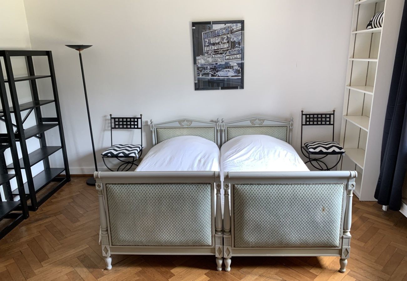 Ferienhaus in La Walck - Villa familiale - Piscine, Tennis & Parc privé