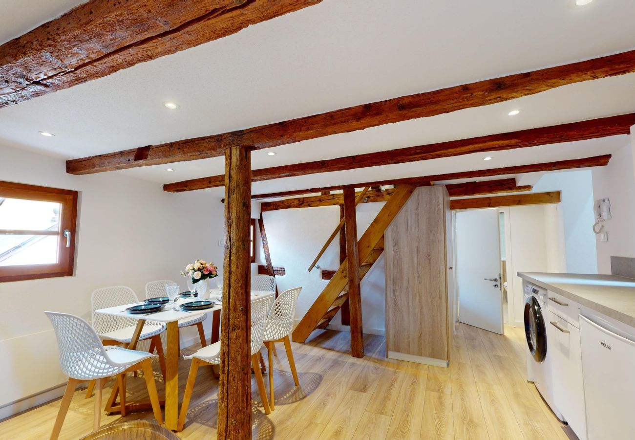 Aparthotel in Colmar - Ancien Relais 4 Duplex Clim/A-C