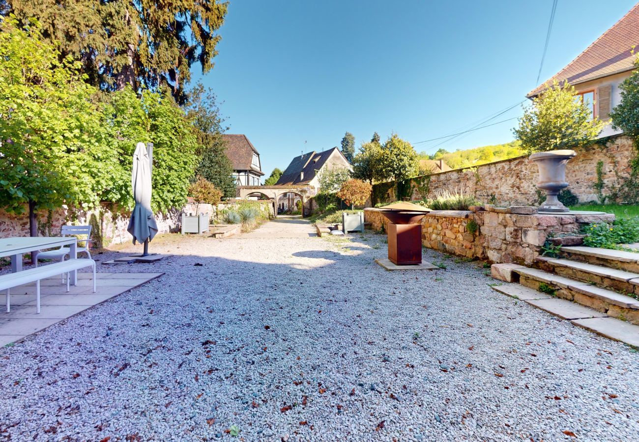 Ferienwohnung in Andlau - Jardin de l'Abbaye demeure de charme 4adults 2kids