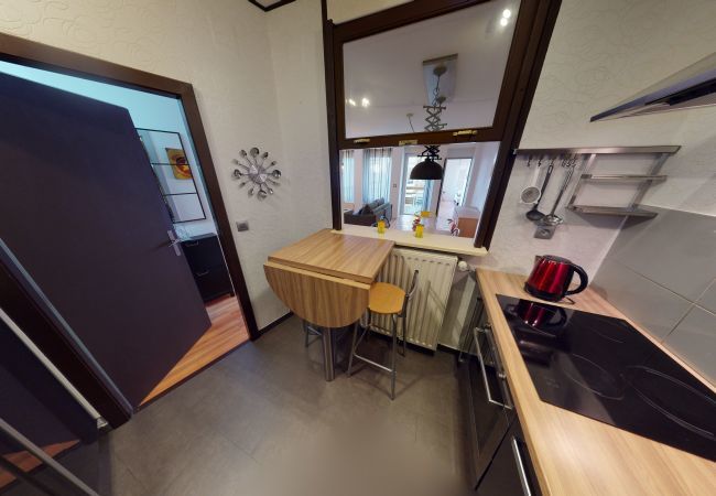 Apartment in Strasbourg - le 23 appartement 65m2   up to 6