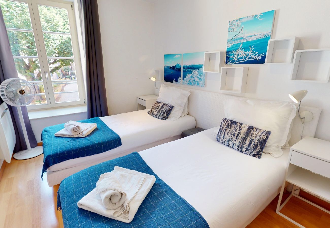 Apartment in Colmar - dollfus 80m2 city center 2br