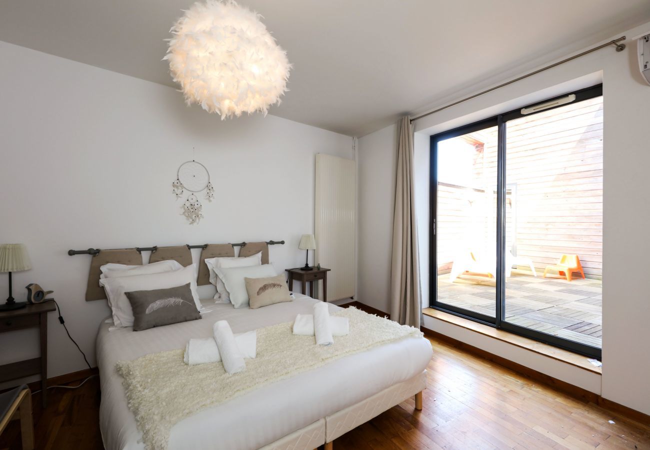 Apartment in Colmar - bartholdi duplex city center 165m2 ac 4br3bth