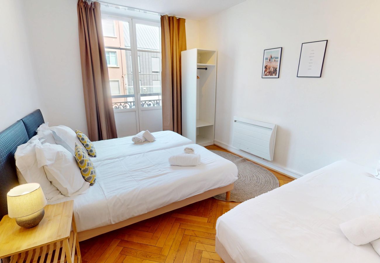 Apartment in Strasbourg - netter 70m2 city center    2br