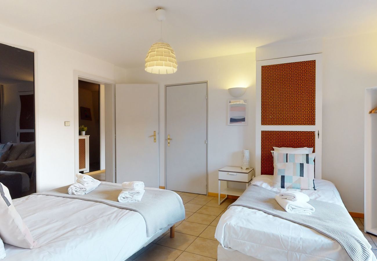 Apartment in Colmar - gite des bains 94m2 1 free parking 2br 2bth