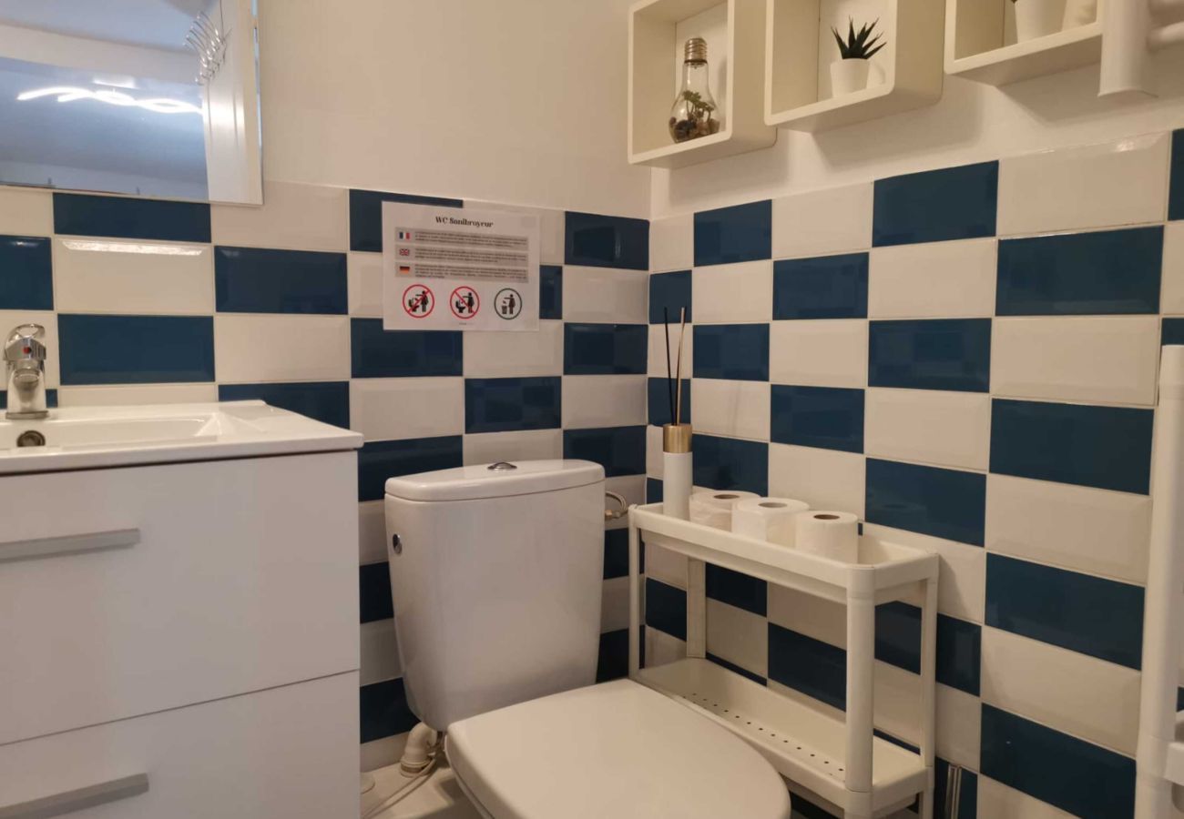 Studio in Colmar - Studio avec parking - rue de la Semm