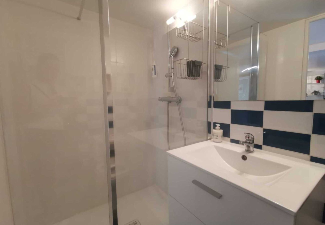 Studio in Colmar - Studio avec parking - rue de la Semm