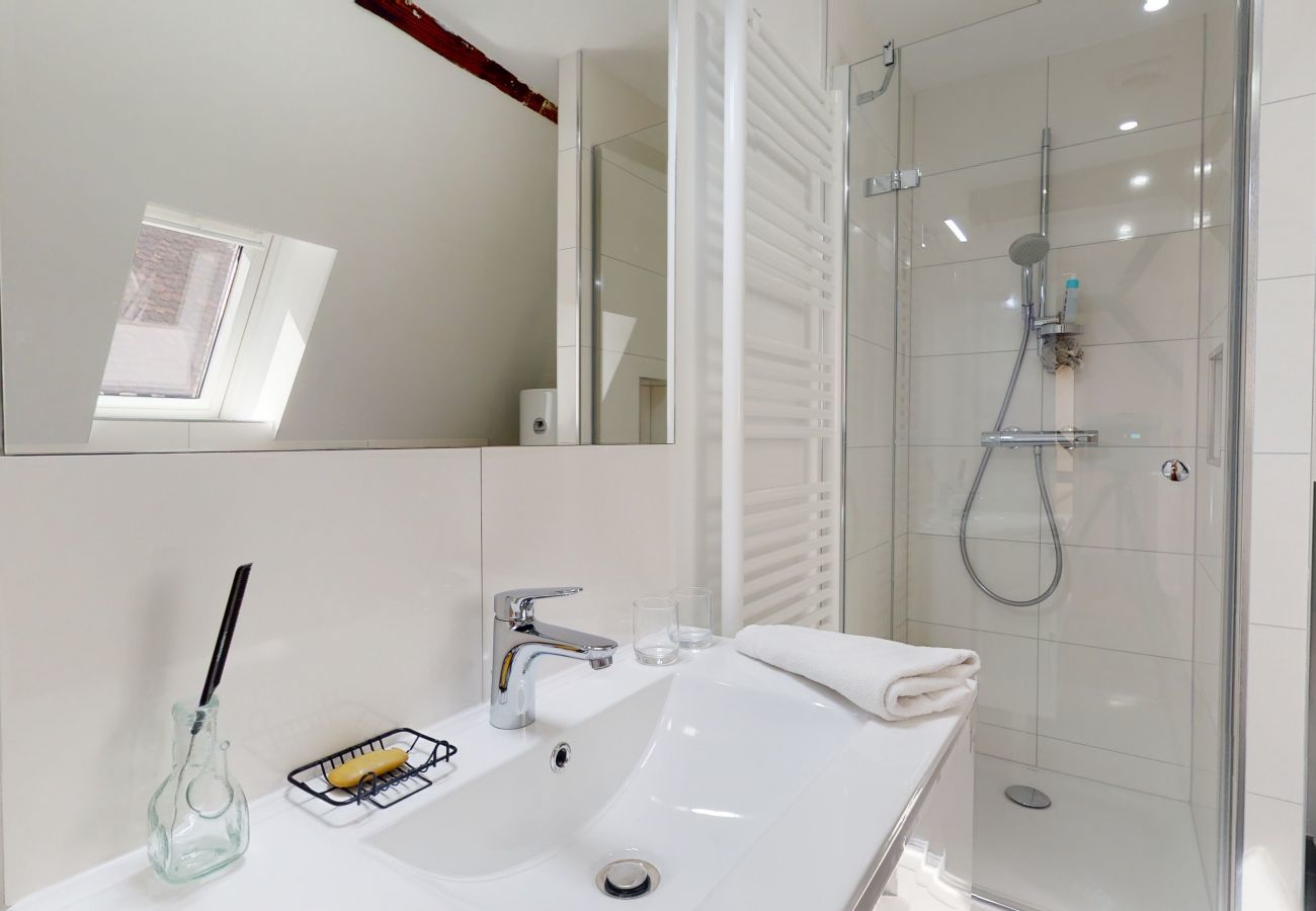 Rent by room in Colmar - Chambre d'hôtes Jeanne d'arc