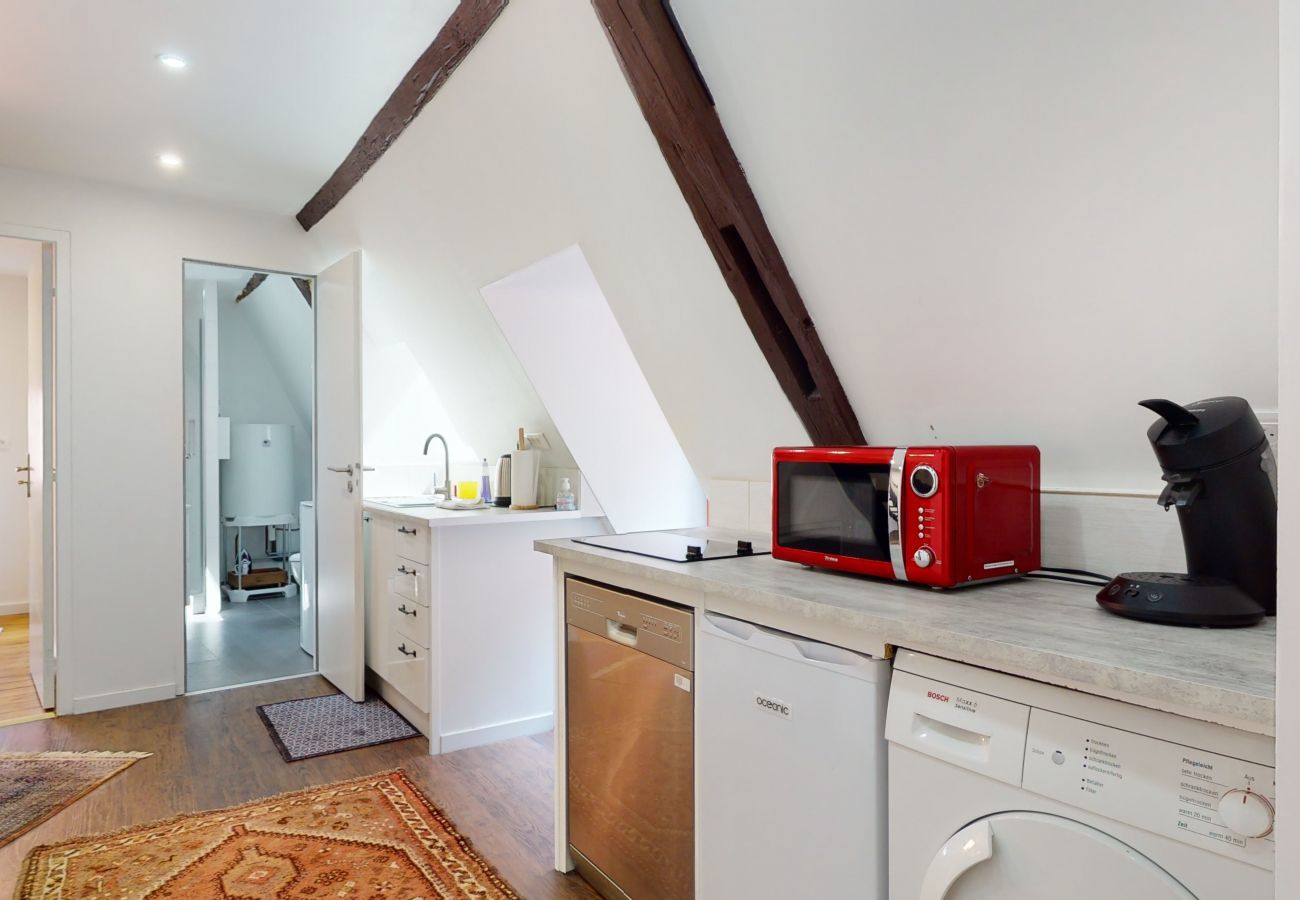 Rent by room in Colmar - Chambre d'hôtes Jeanne d'arc