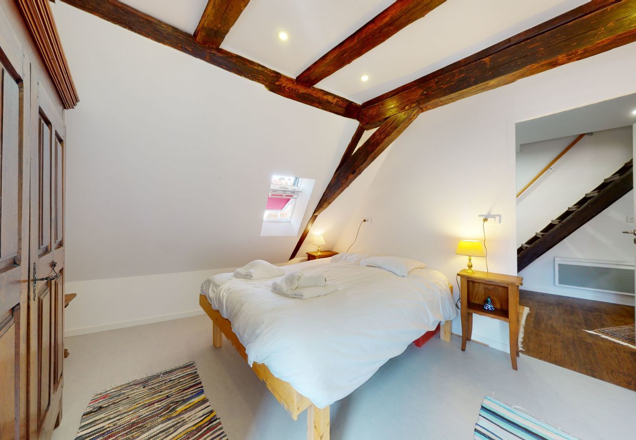 Rent by room in Colmar - Chambre d'hôtes Jeanne d'arc