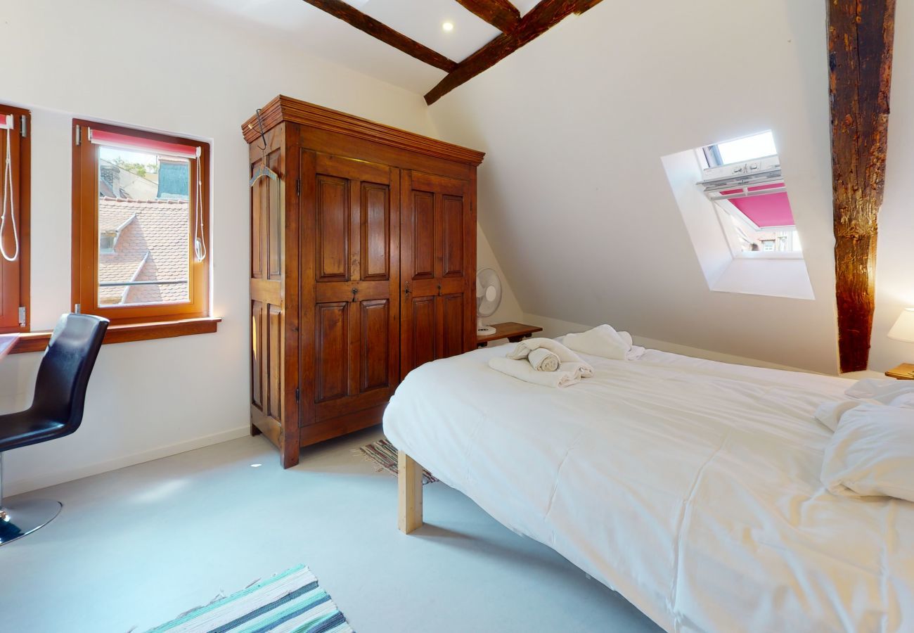 Rent by room in Colmar - Chambre d'hôtes Jeanne d'arc