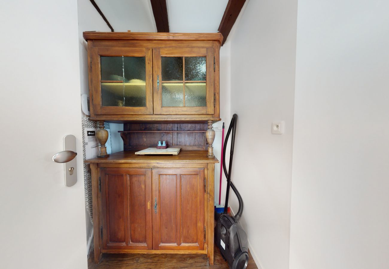 Rent by room in Colmar - Chambre d'hôtes Jeanne d'arc