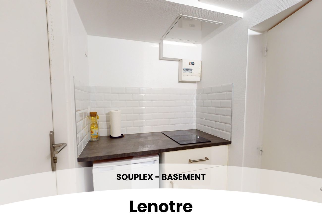 Apartment in Strasbourg - Souplex Lenotre Terrasse Proche Parlement