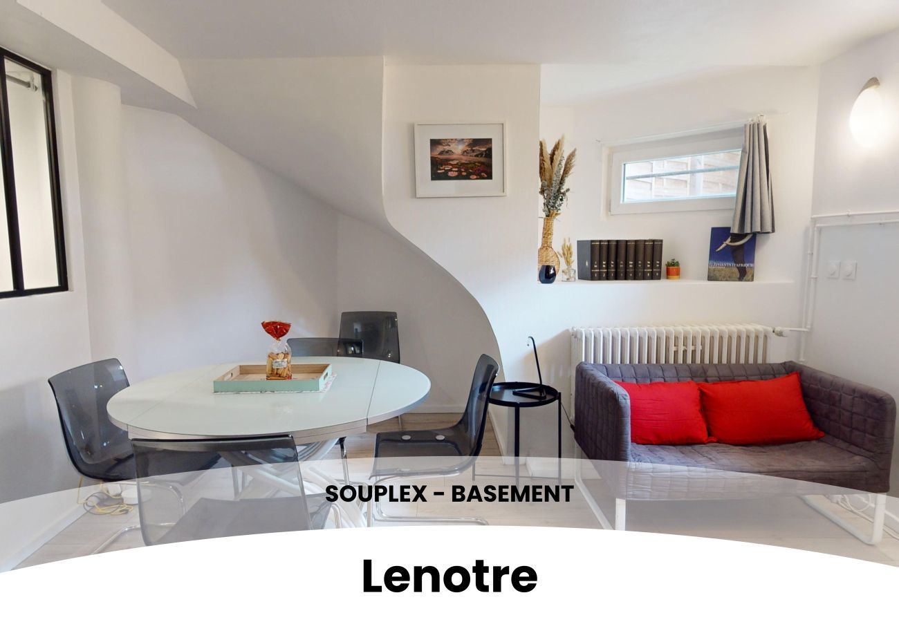 Apartment in Strasbourg - Souplex Lenotre Terrasse Proche Parlement