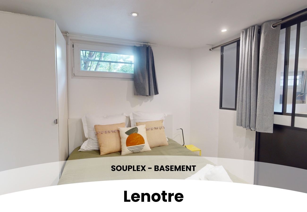 Apartment in Strasbourg - Souplex Lenotre Terrasse Proche Parlement