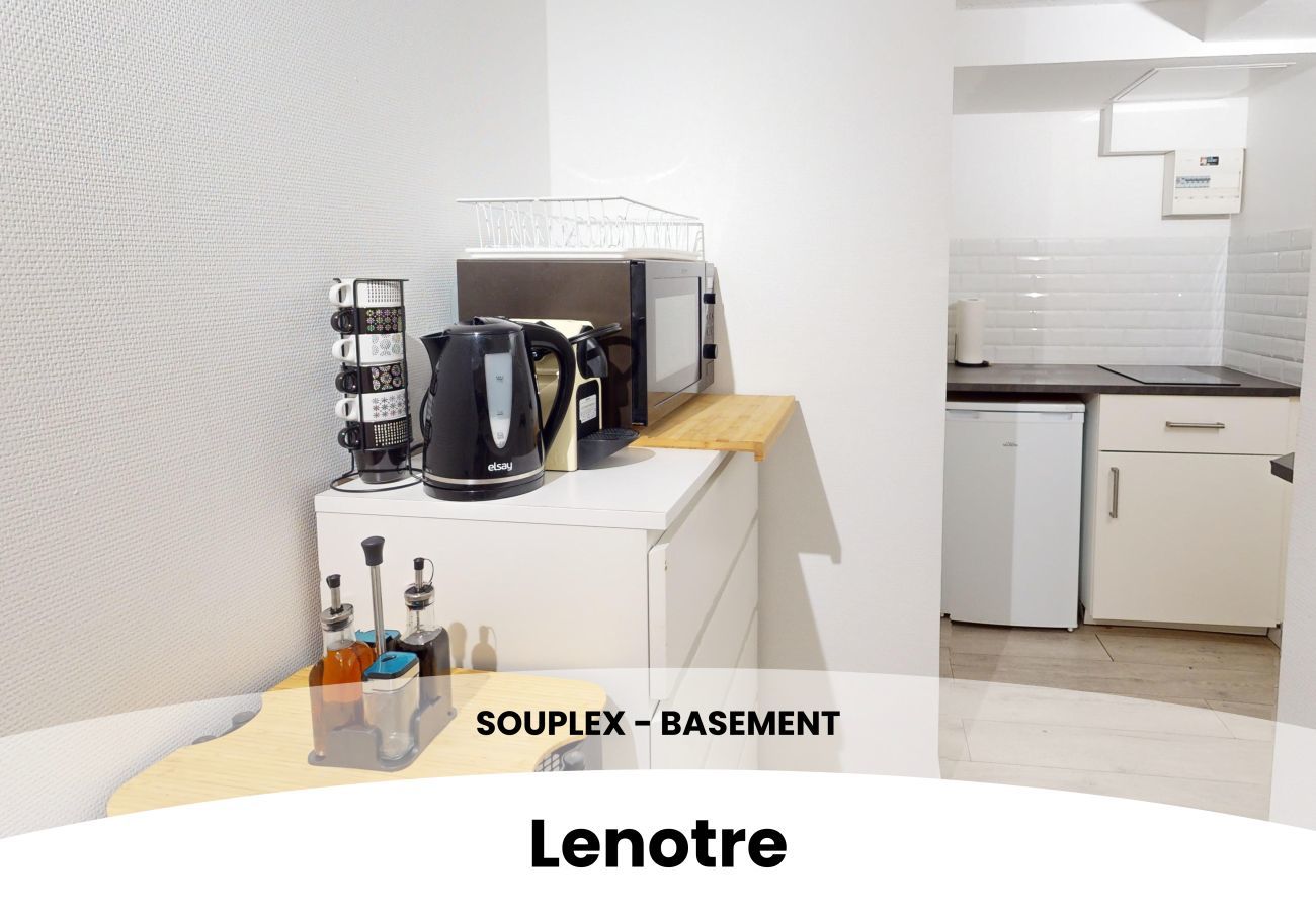 Apartment in Strasbourg - Souplex Lenotre Terrasse Proche Parlement
