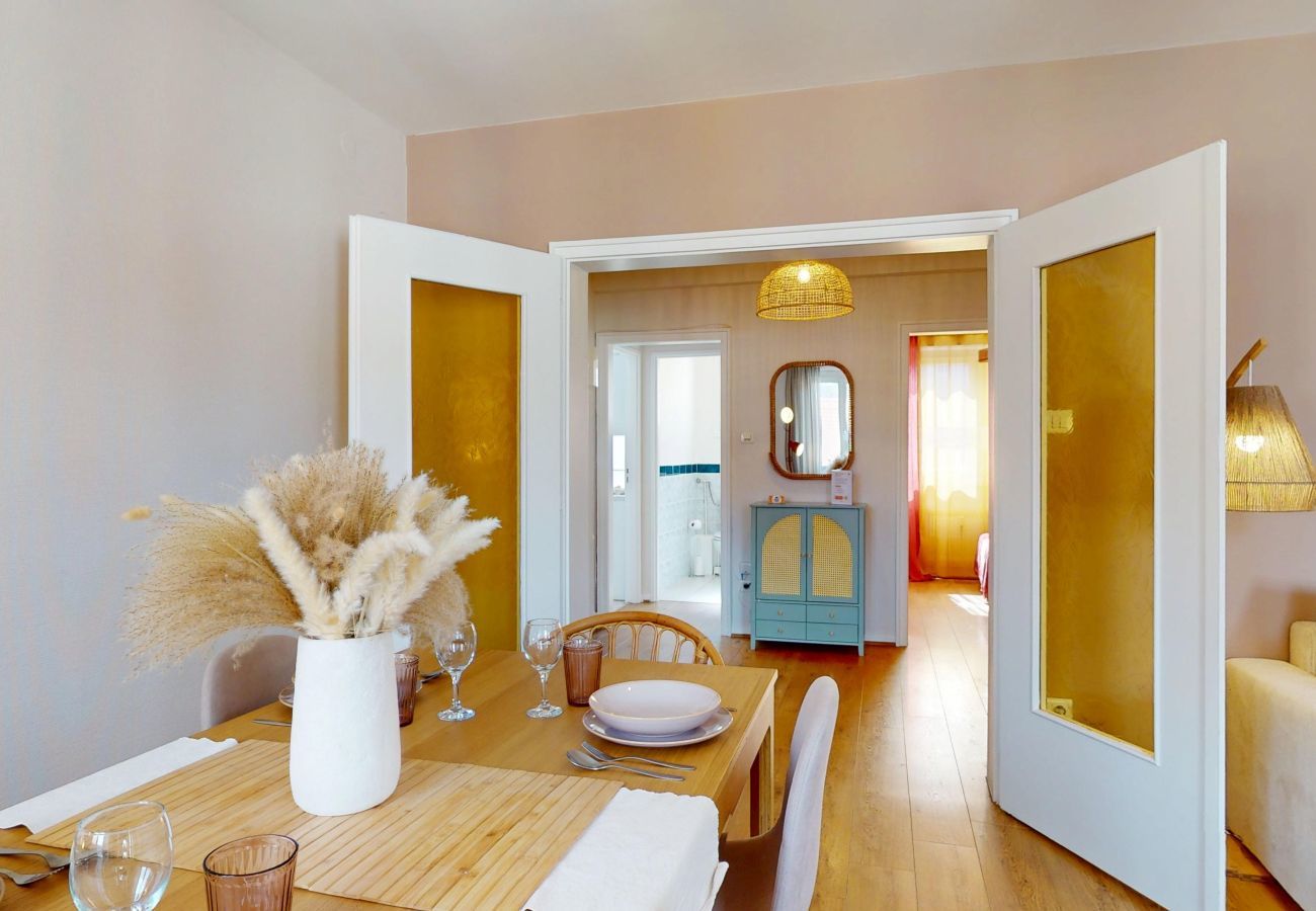 Apartment in Colmar - Chez Léa + 1 parking