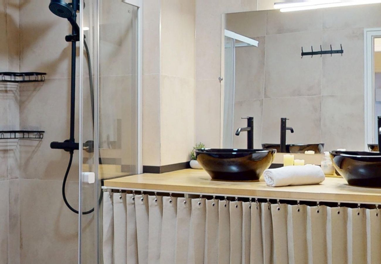 Apartment in Colmar - Chez Léa + 1 parking