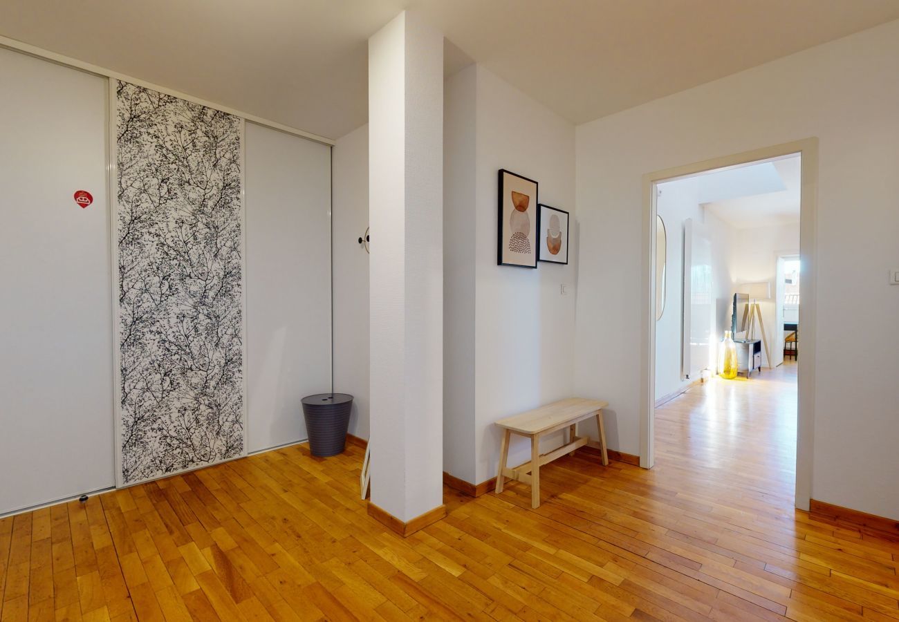 Apartamento en Colmar - hansi spa city center  up to 4