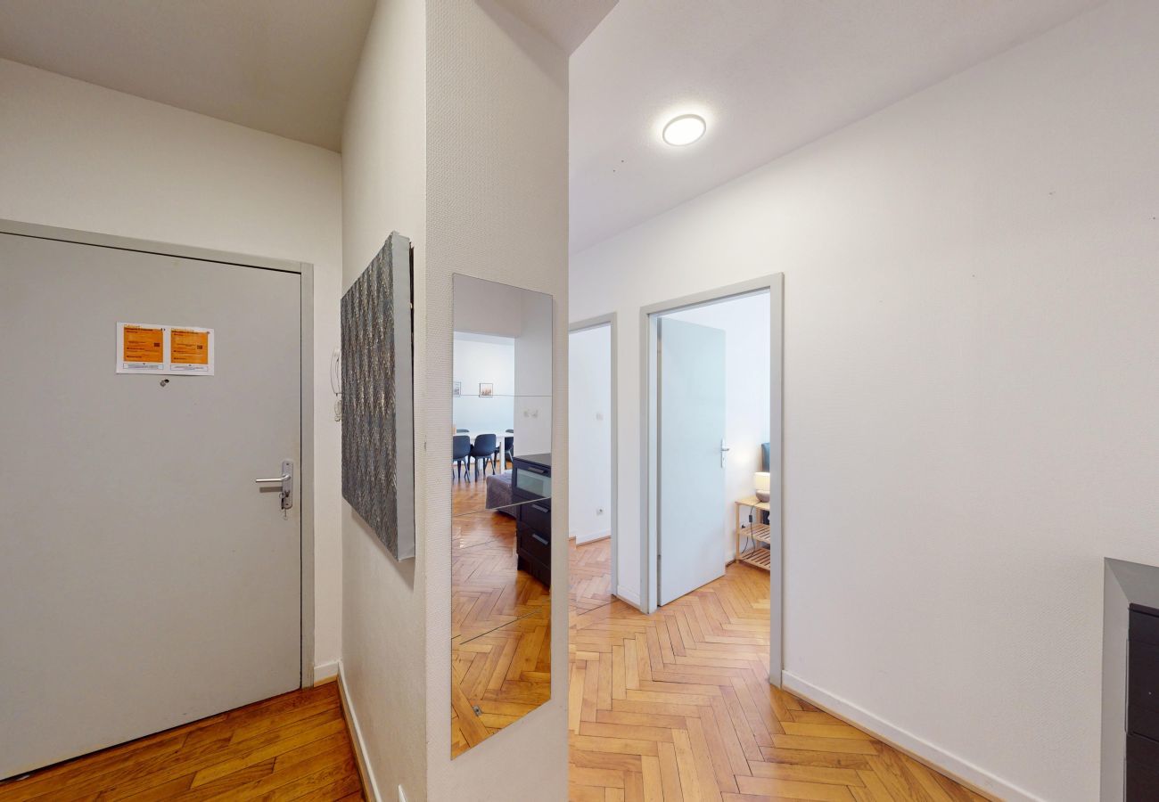 Apartamento en Strasbourg - netter 70m2 city center    2br