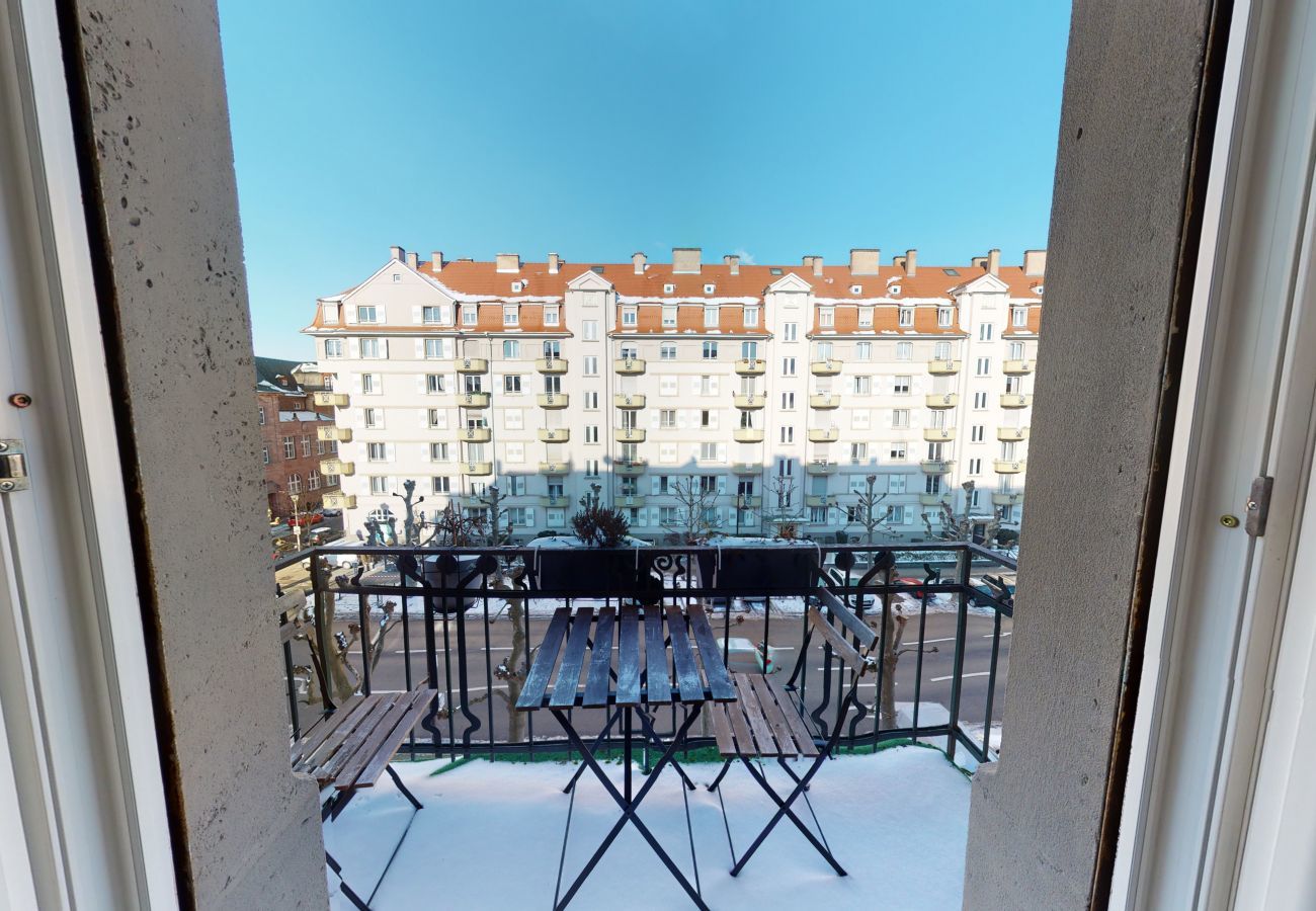 Apartamento en Strasbourg - leblois  78m2 avec grande cuisine 2br 2bth