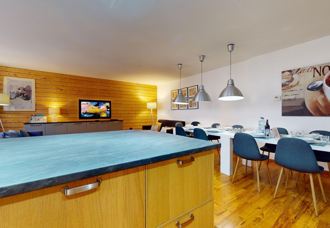Appartement à Colmar - lacour ac 160m2 city center  4br3bth