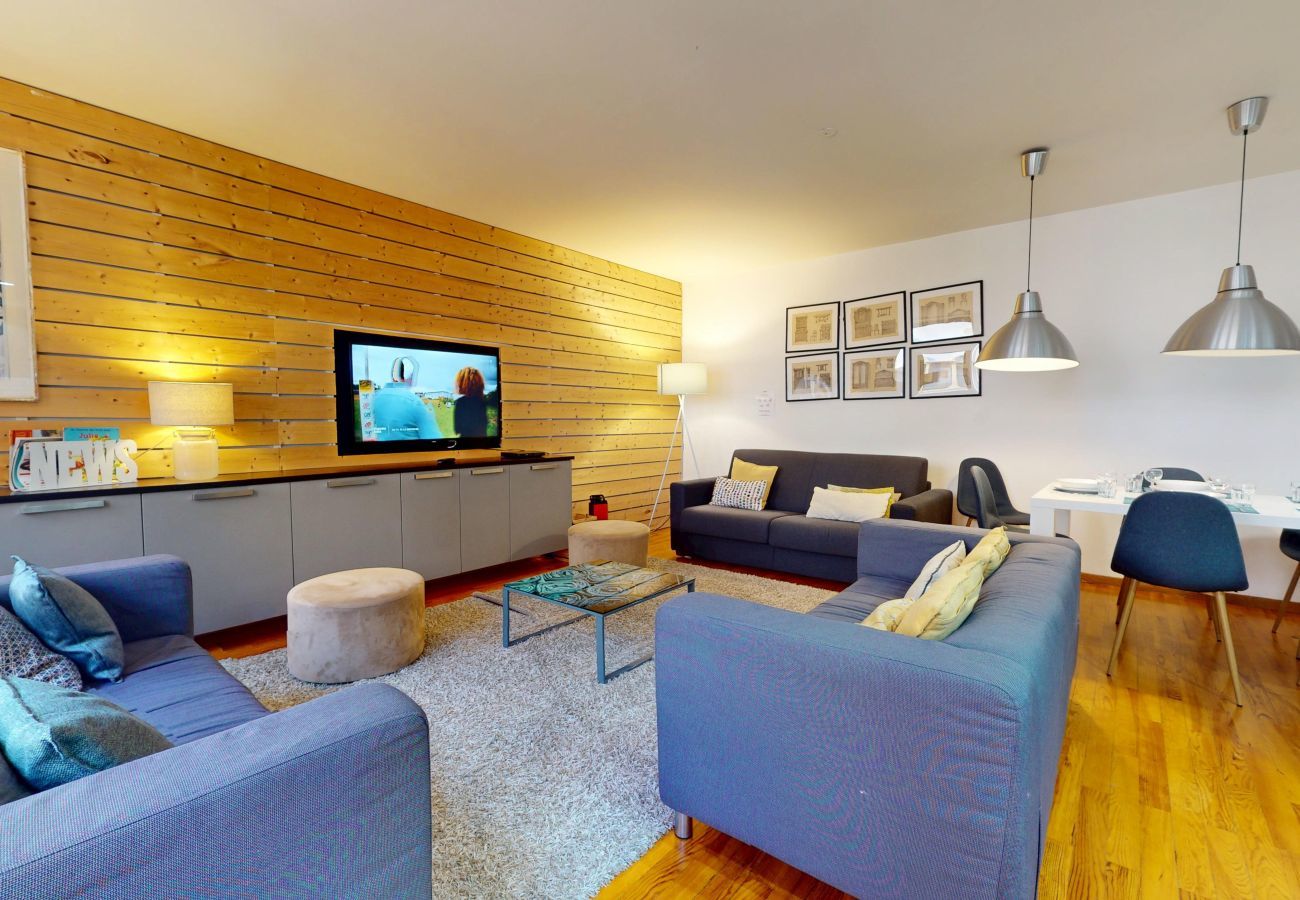 Appartement à Colmar - lacour ac 160m2 city center  4br3bth