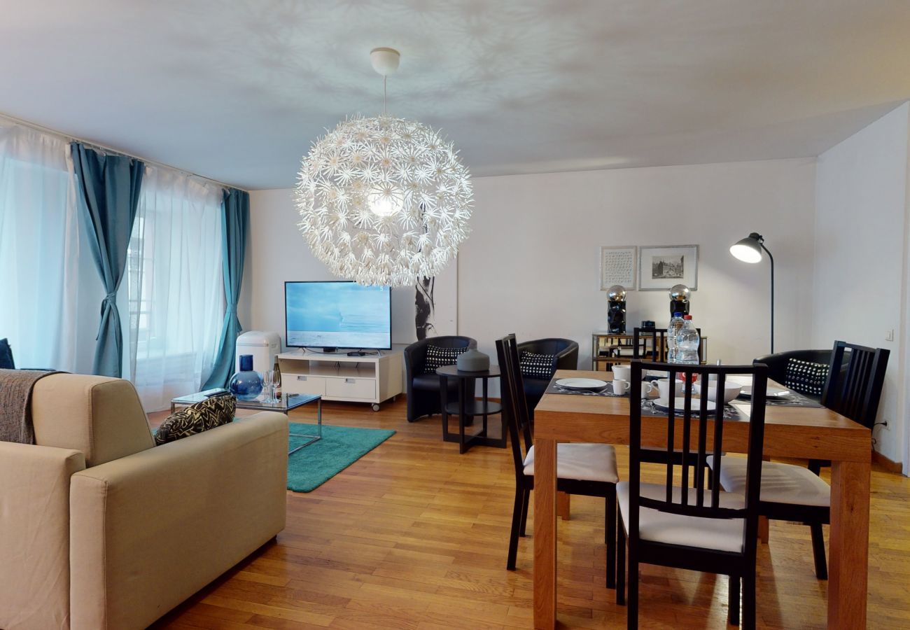 Appartement à Colmar - schaeffer 80m2 city center up to 4
