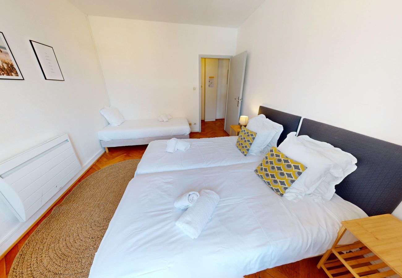 Appartement à Strasbourg - netter 70m2 city center    2br