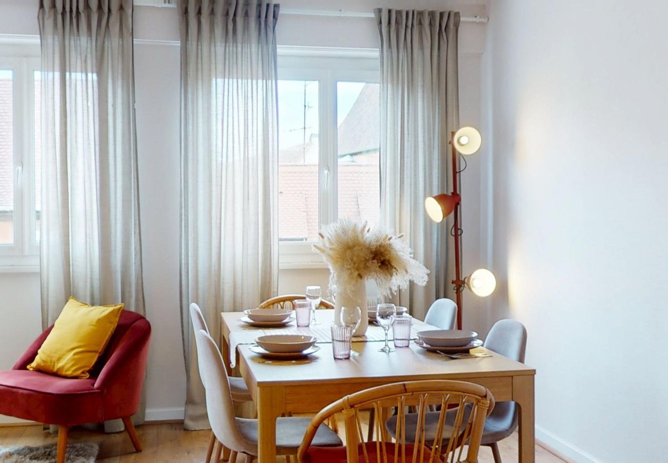 Appartement à Colmar - Chez Léa + 1 parking