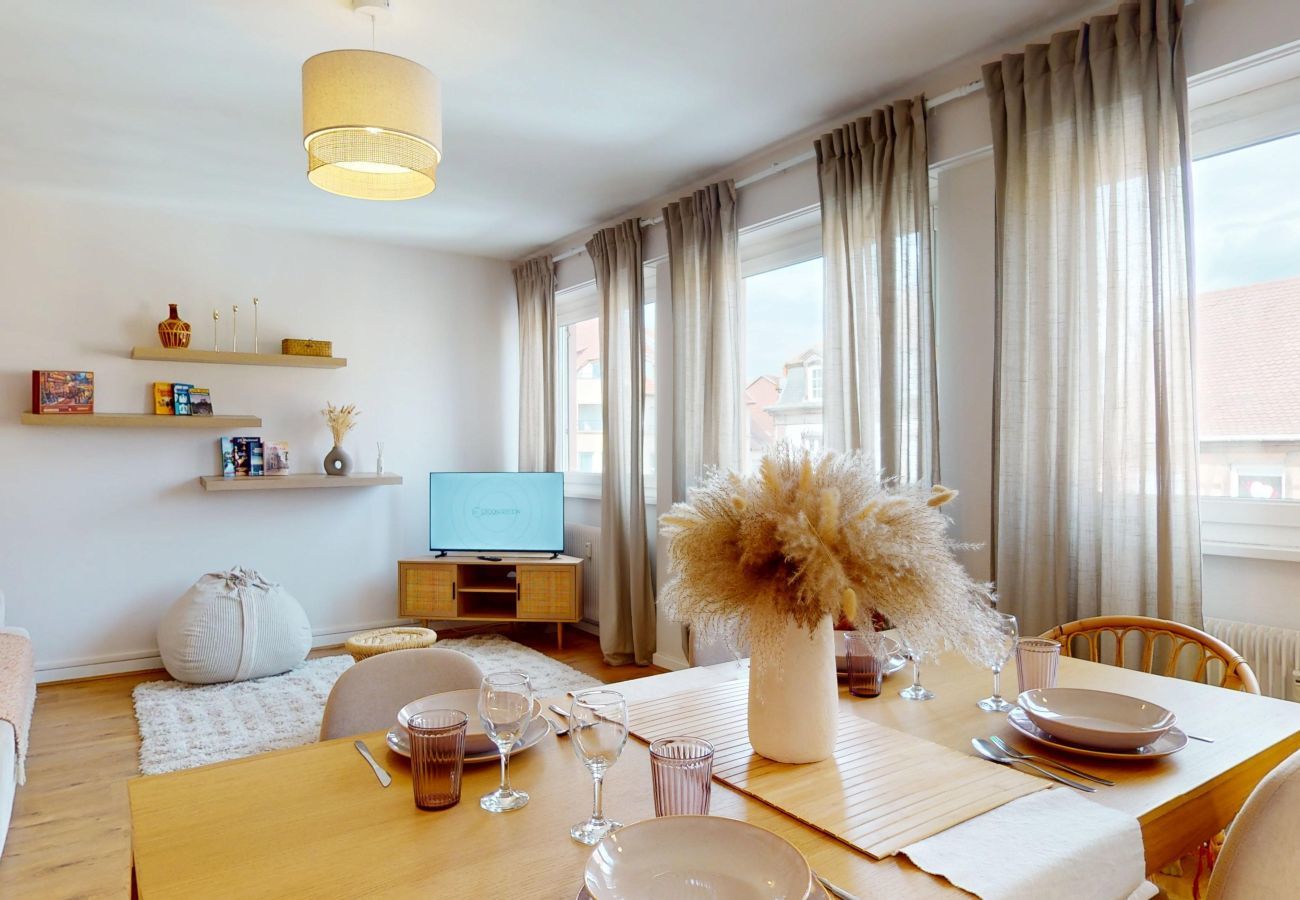 Appartement à Colmar - Chez Léa + 1 parking