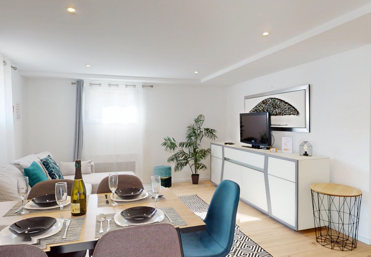 Appartement à Colmar - Nid de la Luss avec parking