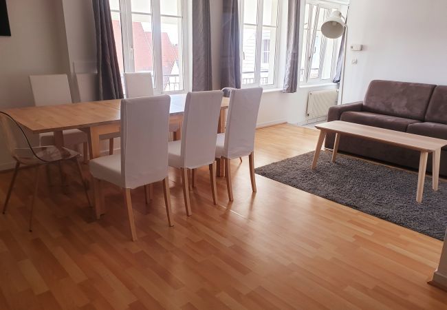 Appartement à Strasbourg - MONTANA bail mobilité (1 à 10 mois) Appartement à Strasbourg - MONTANA bail mobilité (1 à 10 mois)