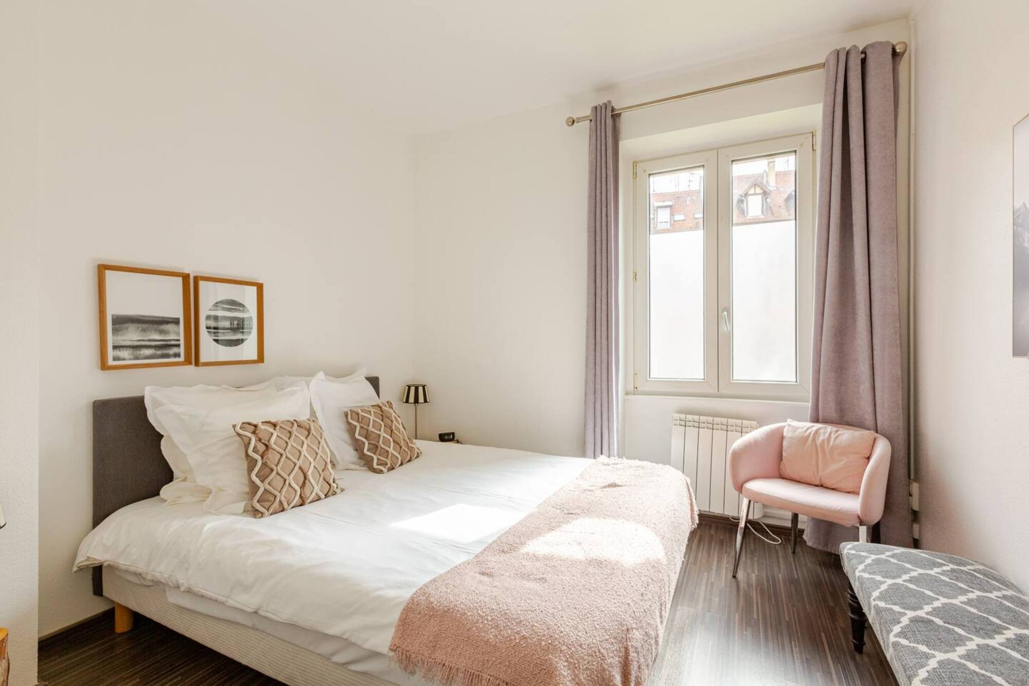  在 Colmar - mamray 1 free parking     2br