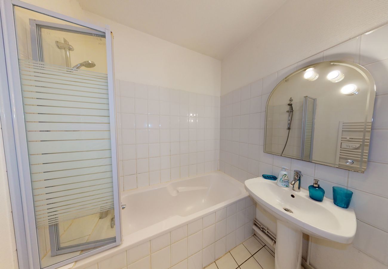 公寓 在 Strasbourg - netter 70m2 city center    2br