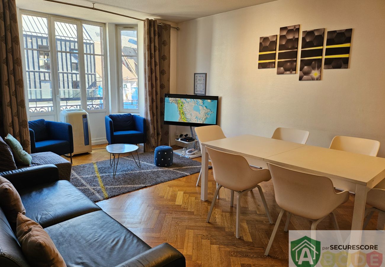 公寓 在 Strasbourg - netter 70m2 city center    2br