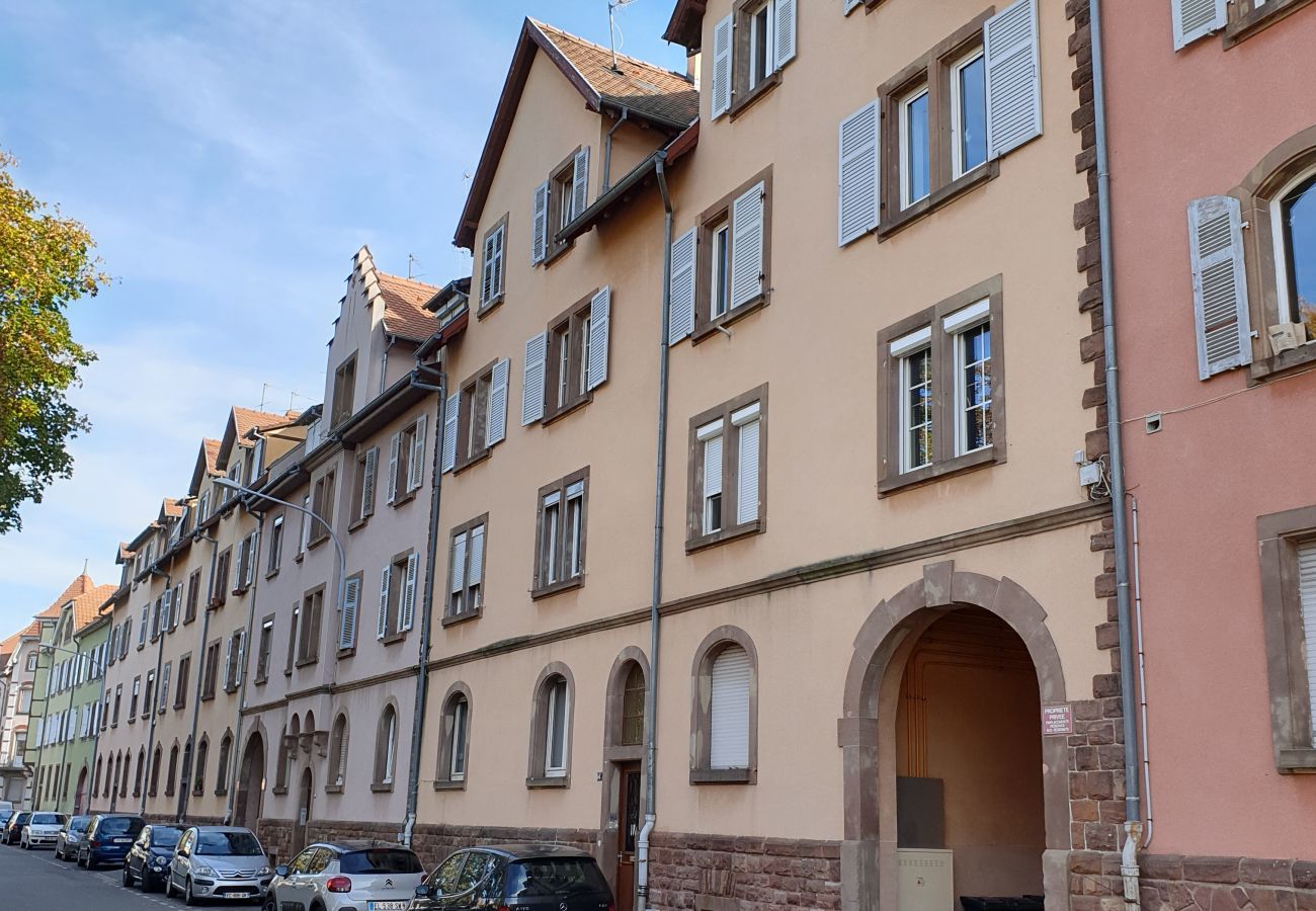 公寓 在 Colmar - mamray 1 free parking     2br